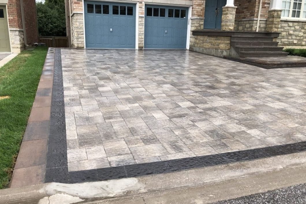 driveway-interlocking-toronto-home.jpg